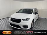New 2025 Chrysler Pacifica Select image 3