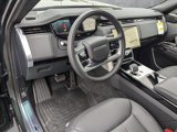 New 2025 Land Rover Range Rover Long Wheelbase SE image 3
