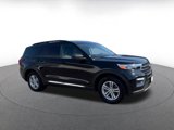 Used 2024 Ford Explorer XLT w/ Equipment Group 202A image 2