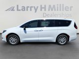 New 2025 Chrysler Voyager LX image 2