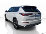New 2025 Mitsubishi Outlander SE image 5