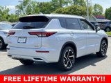 New 2025 Mitsubishi Outlander SEL image 3