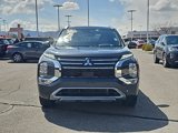 New 2025 Mitsubishi Outlander AWD image 2