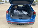 New 2025 Volkswagen Atlas Cross Sport SE image 5