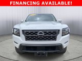 Used 2024 Nissan Frontier SV image 2