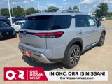 New 2025 Nissan Pathfinder Platinum w/ Cargo Package image 5