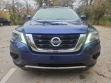 Used 2020 Nissan Pathfinder S image 2