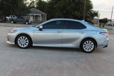 Used 2020 Toyota Camry LE image 5