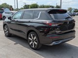 New 2025 Mitsubishi Outlander SE image 6