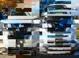 New 2025 Nissan Pathfinder SL image 3