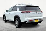 New 2025 Nissan Pathfinder SL image 3