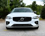 Used 2024 Volvo S60 B5 Core image 4