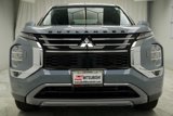 New 2025 Mitsubishi Outlander SE image 3