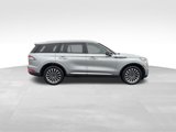 Used 2023 Lincoln Aviator Reserve image 6