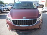 Used 2017 Kia Sedona LX w/ LX Essentials Premium Package image 4