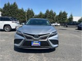 Used 2022 Toyota Camry SE image 3