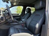 Used 2025 Porsche Cayenne image 5