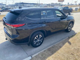 Used 2021 Toyota Highlander XLE image 5