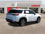 New 2025 Nissan Pathfinder Platinum image 4