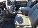 New 2025 GMC Yukon Denali w/ Denali Reserve Package image 5