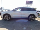 Used 2024 Lincoln Corsair Reserve w/ Equipment Group 201A image 4