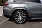 Used 2023 Mercedes-Benz Maybach GLS 600 4MATIC image 3