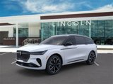 New 2025 Lincoln Nautilus Reserve image 2