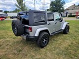 Used 2018 Jeep Wrangler Unlimited Sahara image 5
