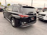 Used 2022 Toyota Sienna XLE image 6