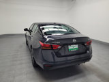 Used 2022 Nissan Altima 2.5 SV image 6