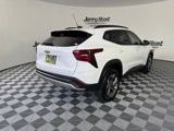 Used 2025 Chevrolet Trax LT w/ Driver Confidence Package image 5