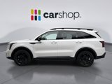 Used 2025 Kia Sorento SX image 2