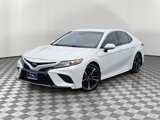 Used 2019 Toyota Camry XSE image 2