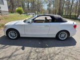Used 2011 BMW 128i Convertible image 3