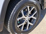 New 2025 Jeep Grand Cherokee L Limited w/ Luxury Tech Group II image 5