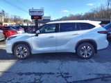 Used 2022 Toyota Highlander XLE image 6
