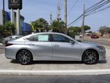 Used 2025 Lexus ES 350 w/ Premium Package image 4