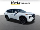 Used 2024 Nissan Rogue SV image 2
