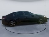 Used 2019 Toyota Camry SE image 6