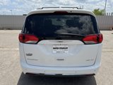 Used 2020 Chrysler Pacifica Limited image 5