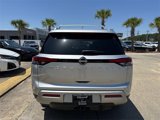 New 2025 Nissan Pathfinder SL image 5