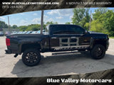 Used 2017 Chevrolet Silverado 1500 LTZ Z71 w/ LTZ Plus Package image 3