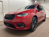 New 2025 Chrysler Pacifica Limited image 5