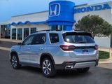 New 2025 Honda Pilot Touring image 4