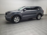 Used 2023 Kia Sorento LX image 2