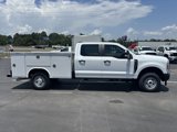 Used 2024 Ford F250 XL w/ Camper Package image 5