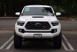 Used 2022 Toyota Tacoma TRD Sport image 2