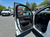 Used 2020 Volvo XC40 T5 R-Design image 4