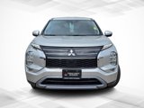 New 2025 Mitsubishi Outlander SE image 2