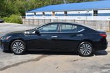 Used 2024 Nissan Altima 2.5 SV image 4